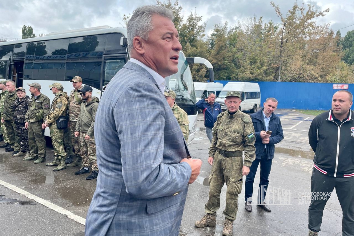 Возвращающимся на СВО бойцам 98-го полка пожелали скорее вернуться домой с победой